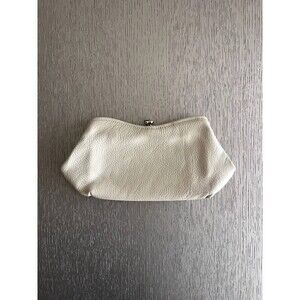 Cream Leather Women's Coin Wallet Used Zip Pockets Compact